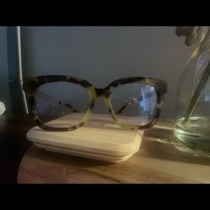 Diff blue light glasses brand new worn once